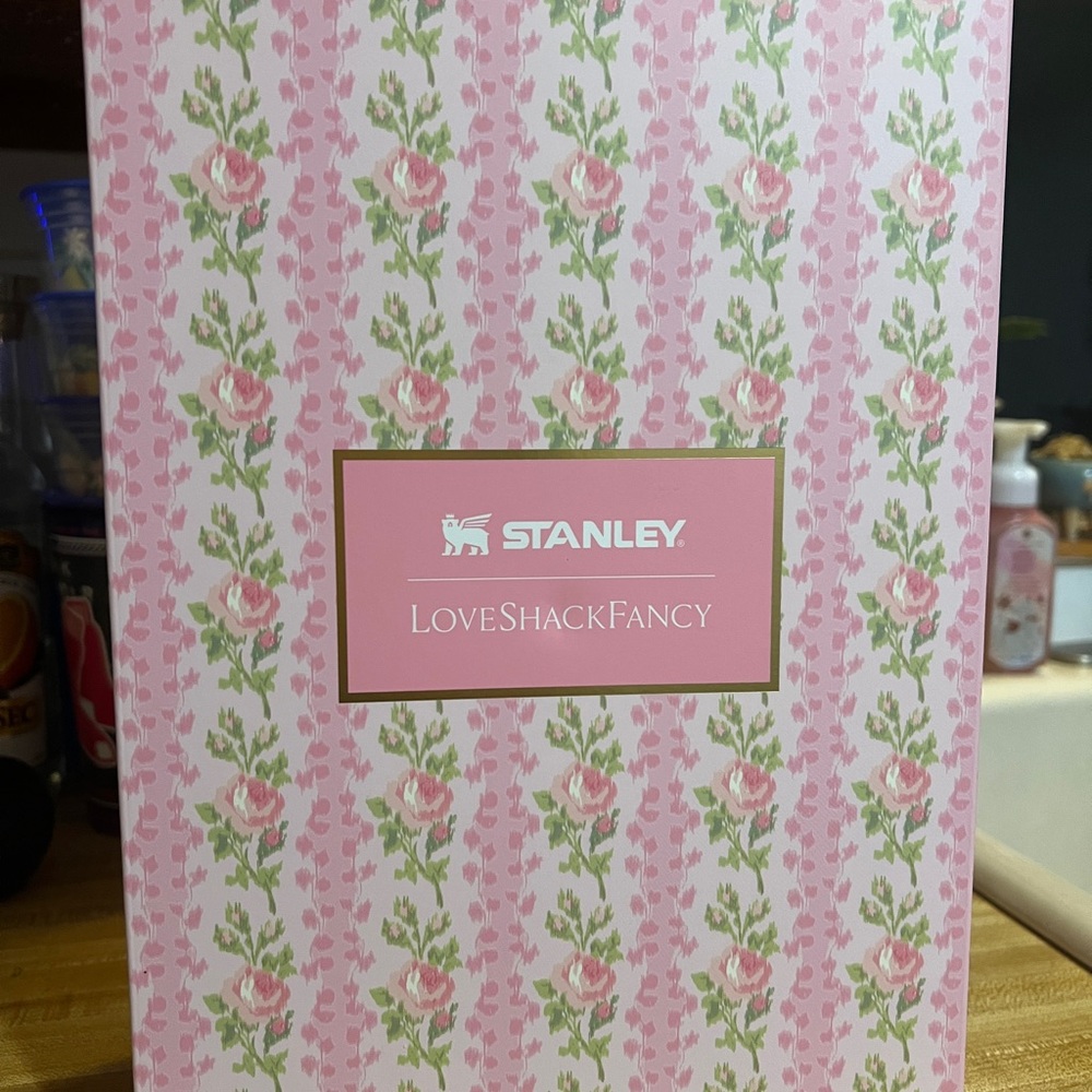 Stanley LoveShackFancy Pink Floral Tumbler 40 oz